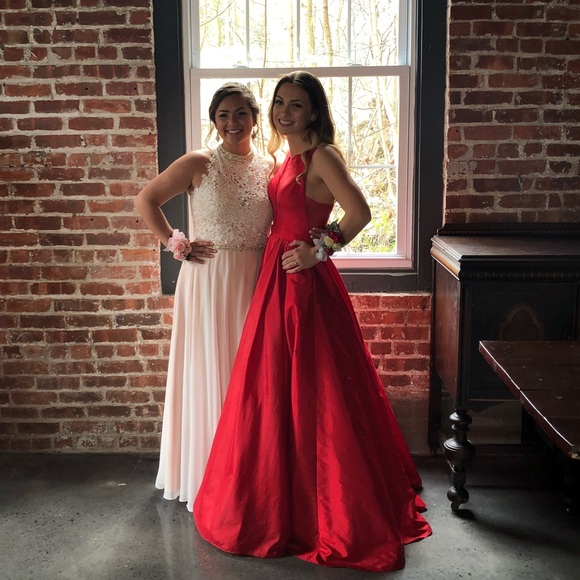 Sherri Hill Prom Dress: SOLD - Picture 2 of 6